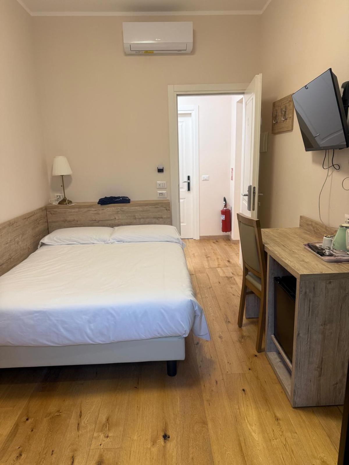 Guesthouse Central Station Group - Via Ponte Seveso 18 Milano Dış mekan fotoğraf